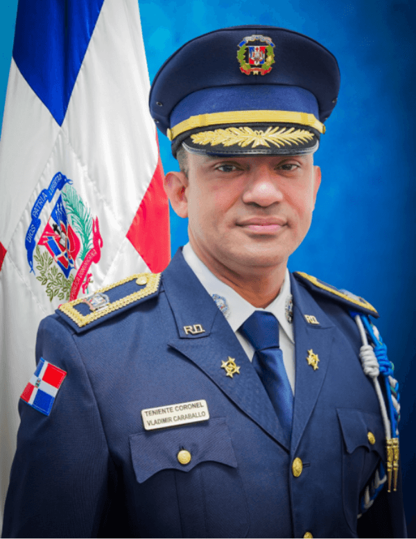 Retrato institucional de Dr. Vladimir Caraballo